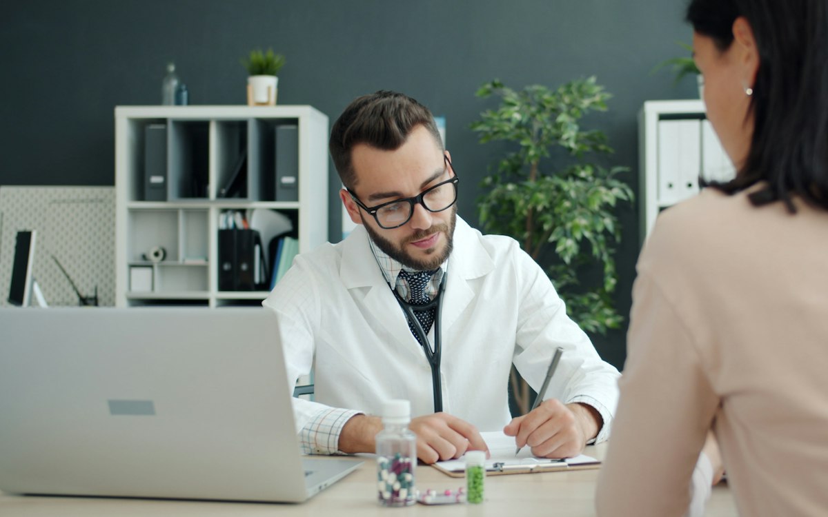 Consulta médica, foto de banco de imágenes